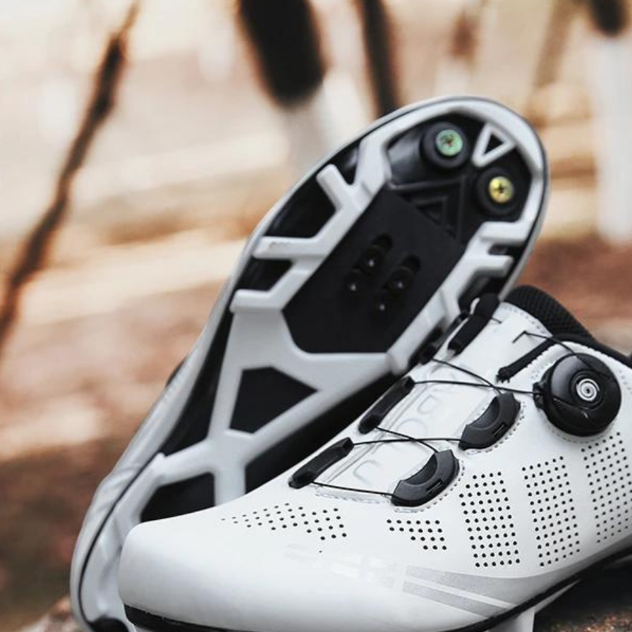 Cycling Shoes – Men’s Mountain Bike Shoes with Rotating Buckle