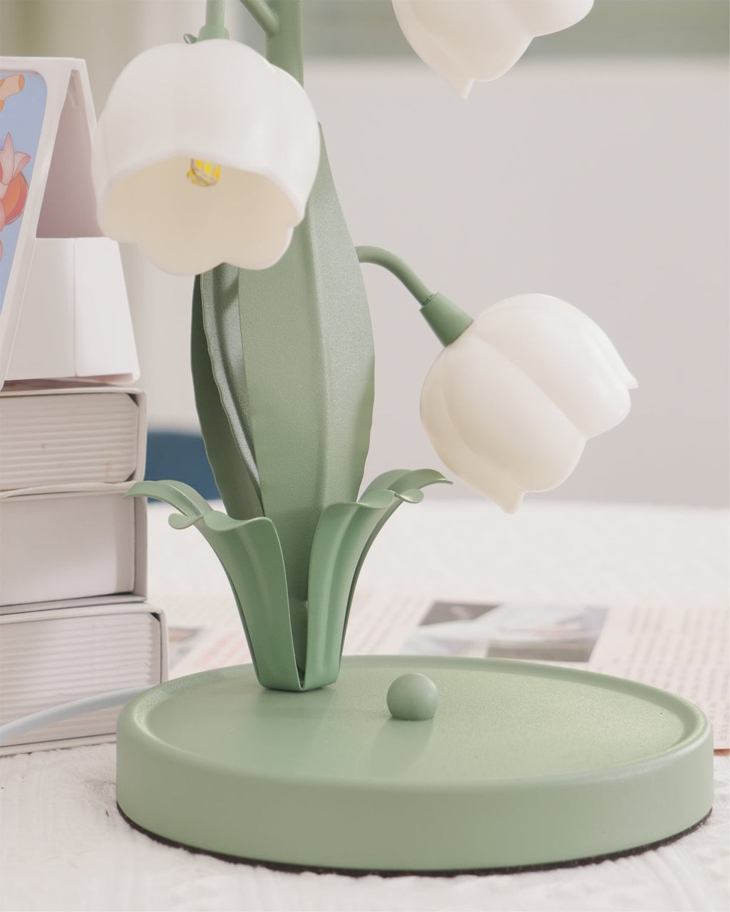 Table Lamp – Lily of the Valley Bedside Lamp