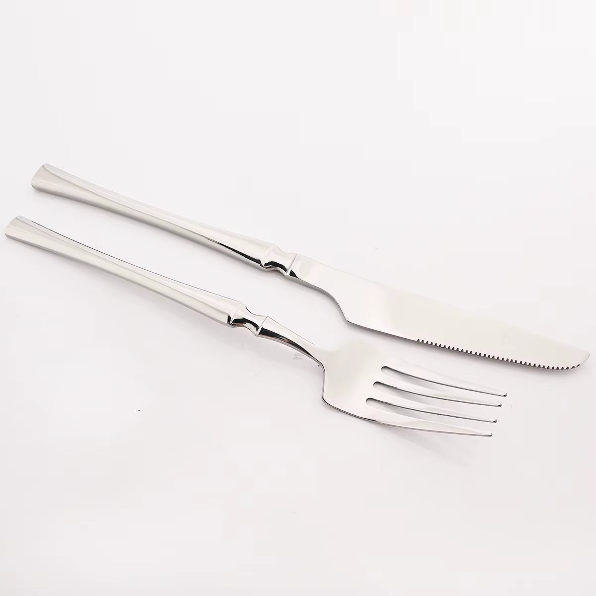 Modern Stainless Steel Flatware Set – Minimalist Cutlery for Stylish Dining