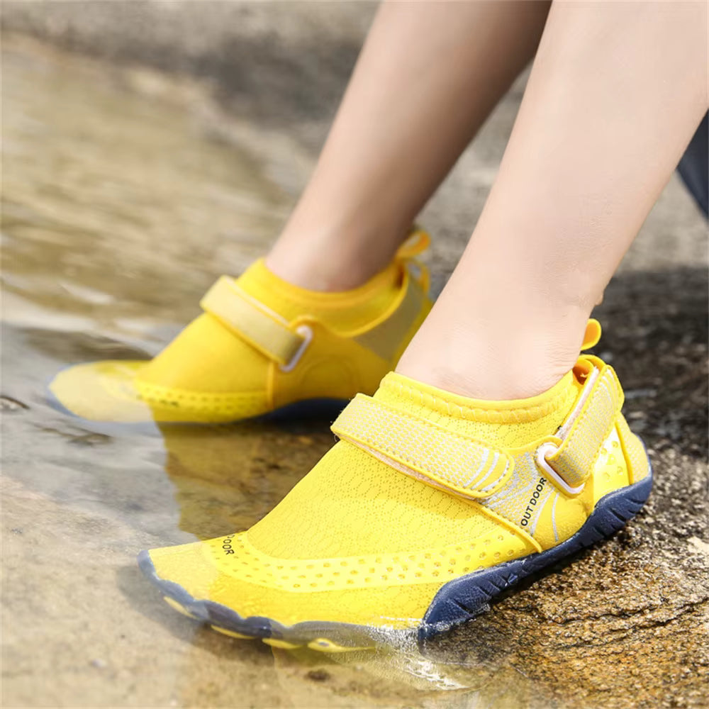 Non-slip rubber outsole barefoot water shoes for rocky beaches