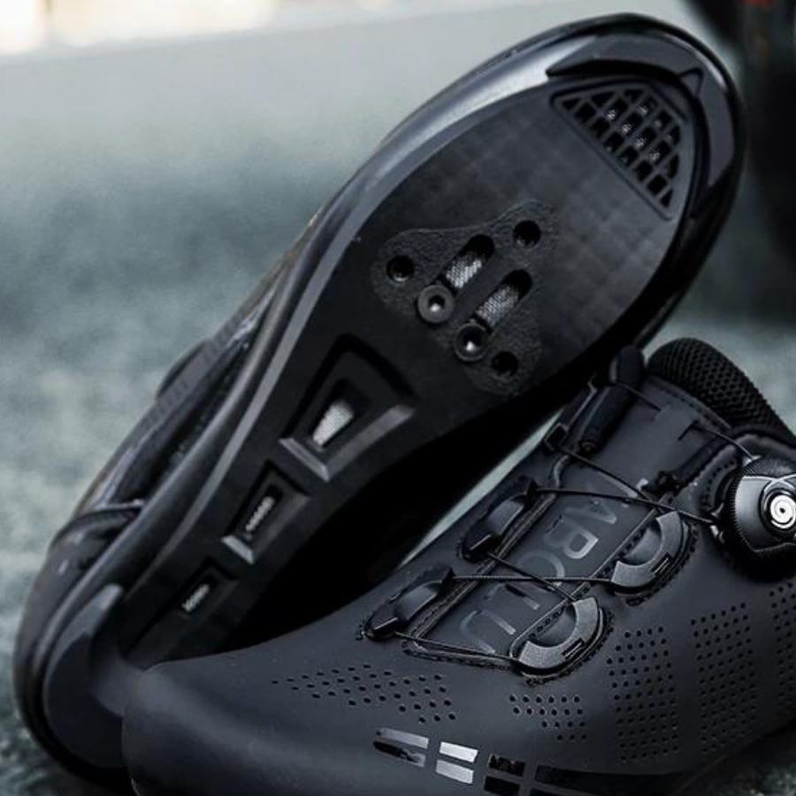 Cycling Shoes – Men’s Mountain Bike Shoes with Rotating Buckle