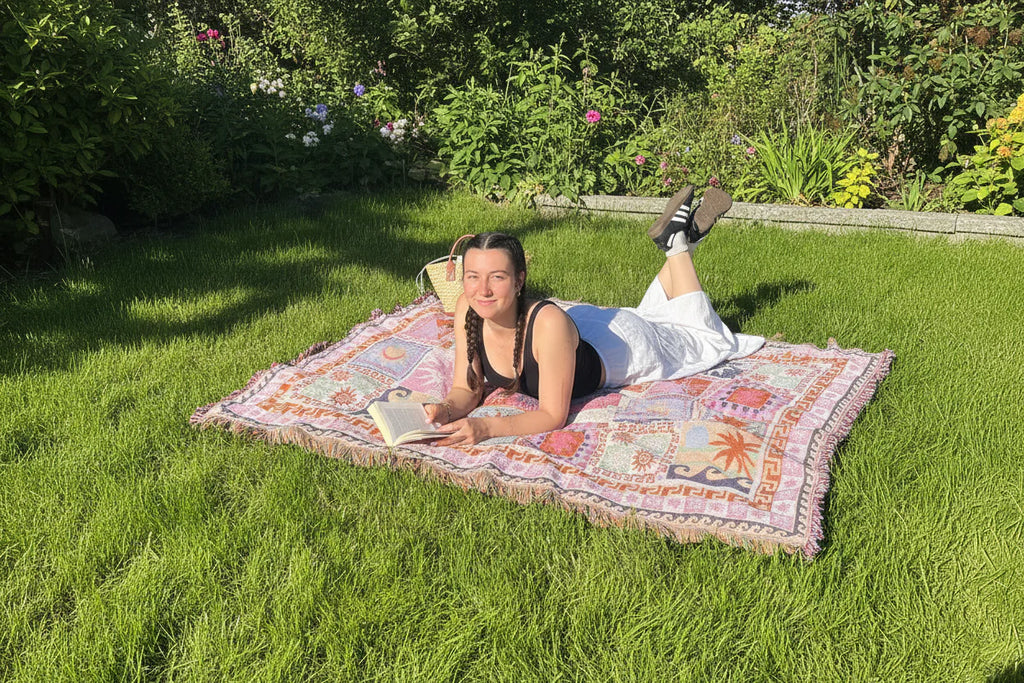 Boho Outdoor Garden  Rug with Fringe – Decorative Picnic Blanket for Patio, Lawn or Balcony